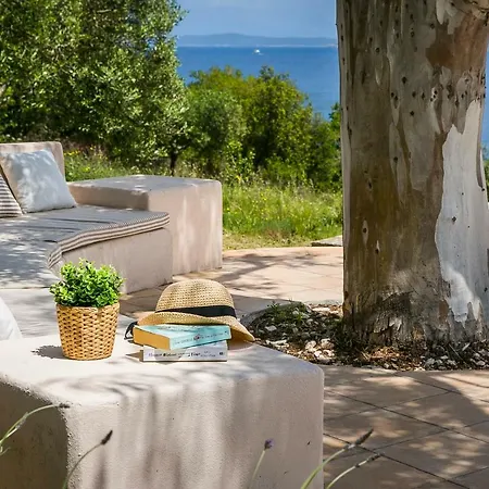 Martini Waterfront 別荘 *