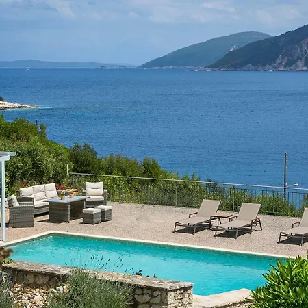 Martini Waterfront フィスカルドン