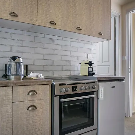 בית נופש Martini Waterfront