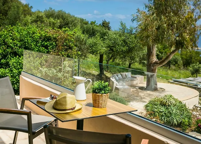 Martini Waterfront Holiday home *