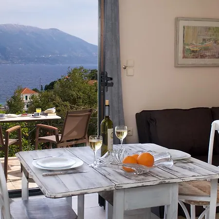 Martini Waterfront بيت للعطل *