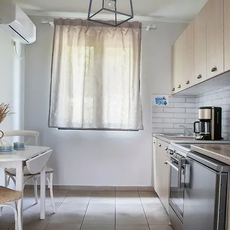 بيت للعطل Martini Waterfront *